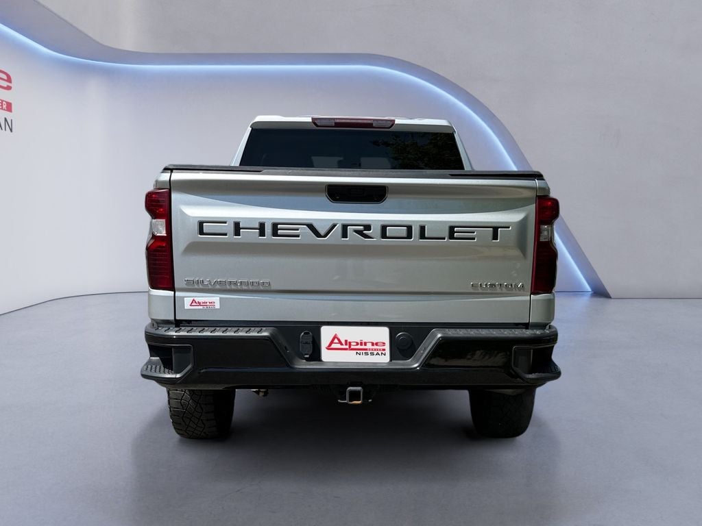 2022 Chevrolet Silverado 1500 Custom Trail Boss