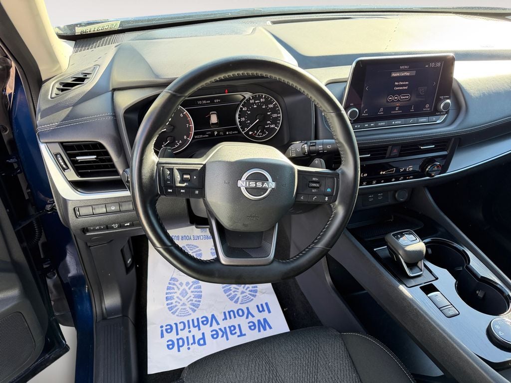 2025 Nissan Rogue SV