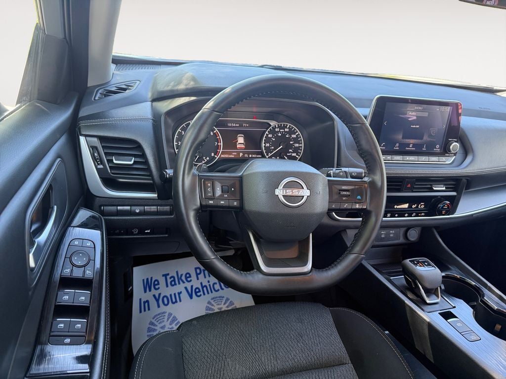 2025 Nissan Rogue SV