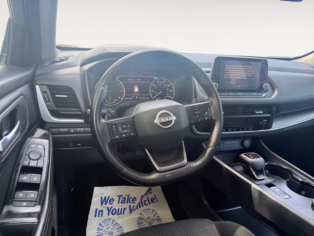 2025 Nissan Rogue SV