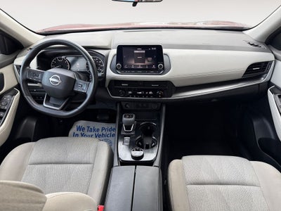 2025 Nissan Rogue SV