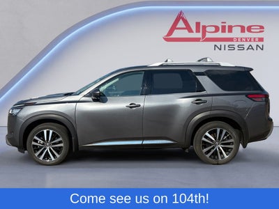 2024 Nissan Pathfinder Platinum