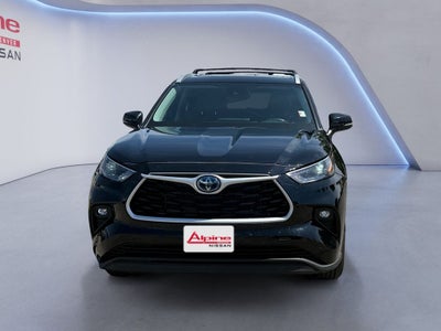2022 Toyota Highlander Hybrid XLE
