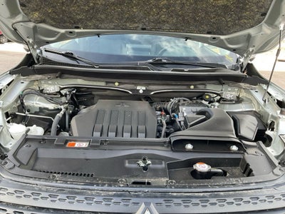 2025 Mitsubishi Eclipse Cross Base