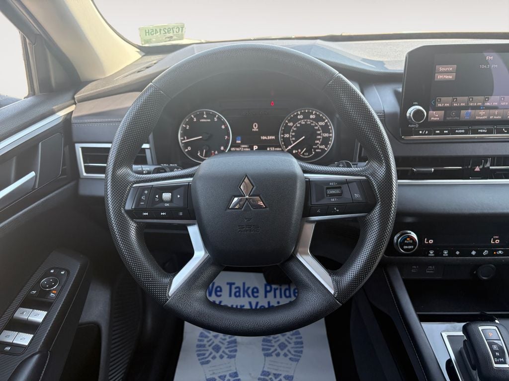2024 Mitsubishi Outlander ES