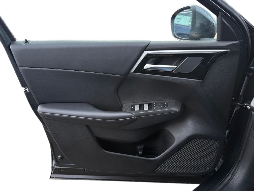 2024 Mitsubishi Outlander Base