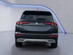 2024 Mitsubishi Outlander Base