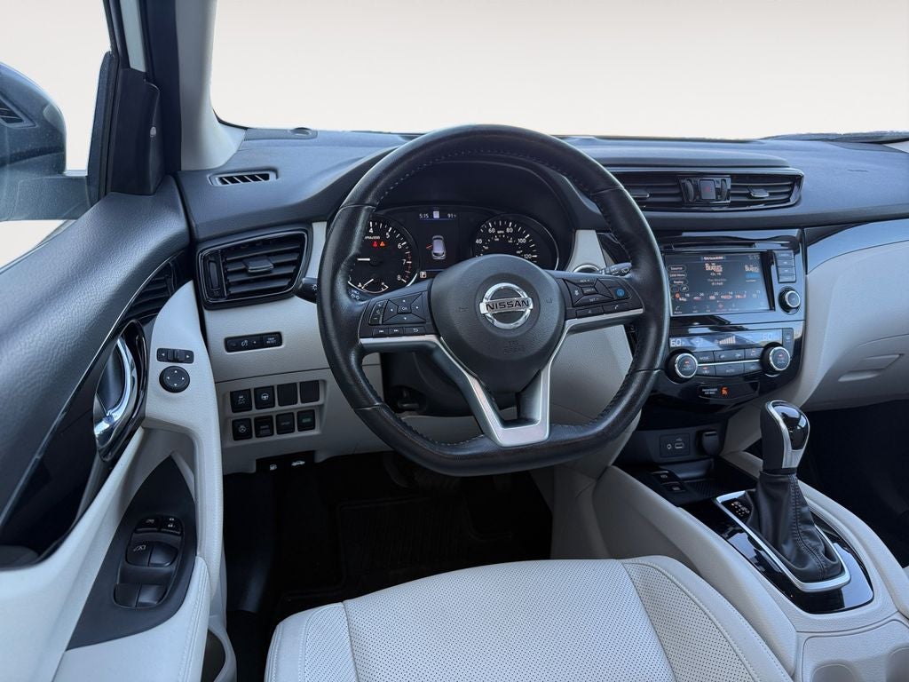 2022 Nissan Rogue Sport SL