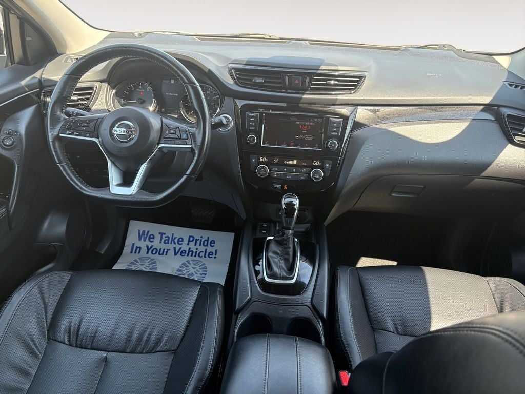 2022 Nissan Rogue Sport SL