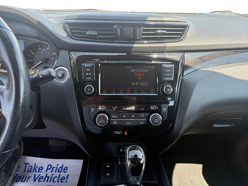 2022 Nissan Rogue Sport SL