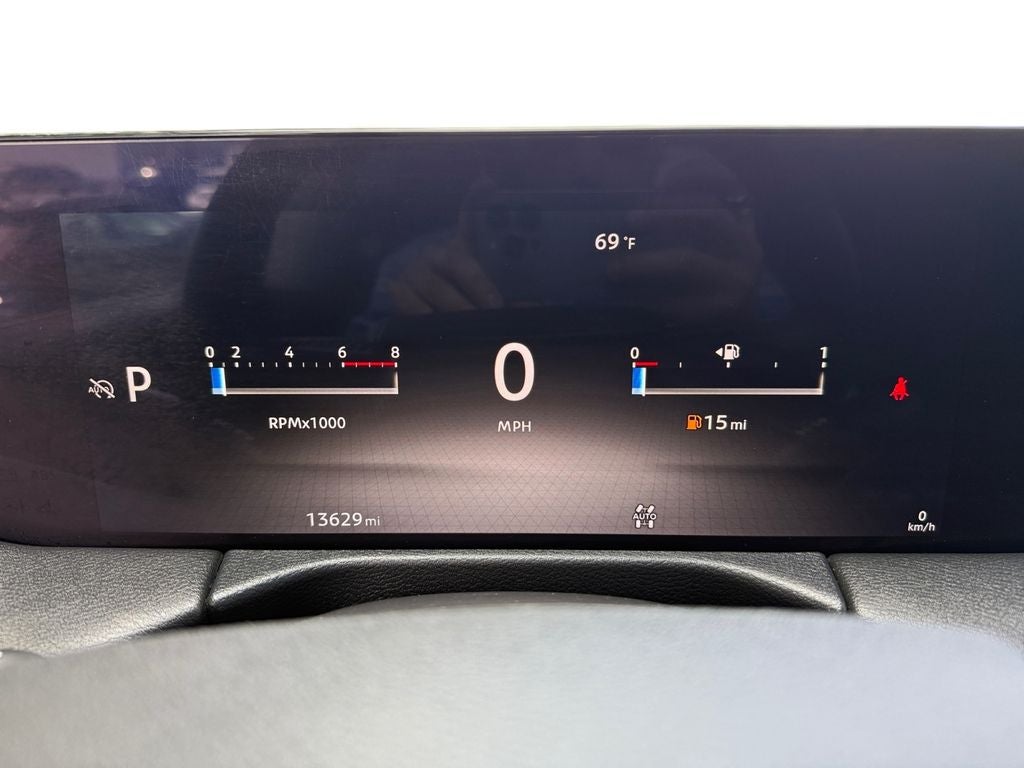 2025 Nissan Armada SV