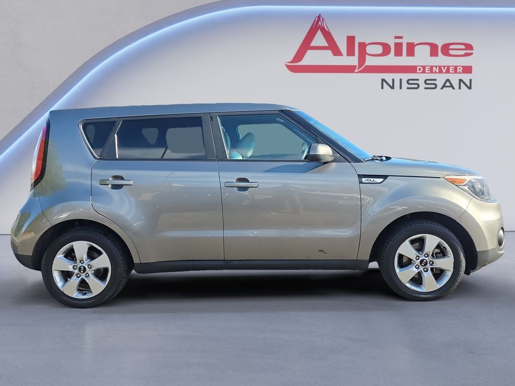 2017 Kia Soul Base