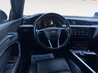 2022 Audi e-tron quattro