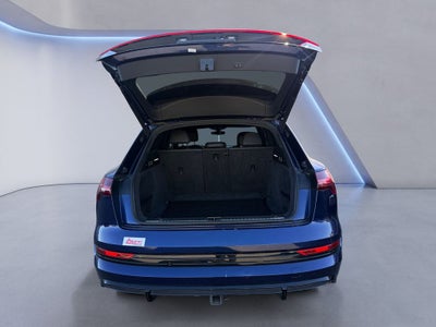 2022 Audi e-tron quattro