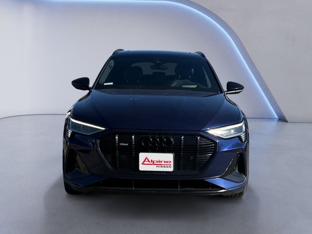2022 Audi e-tron quattro