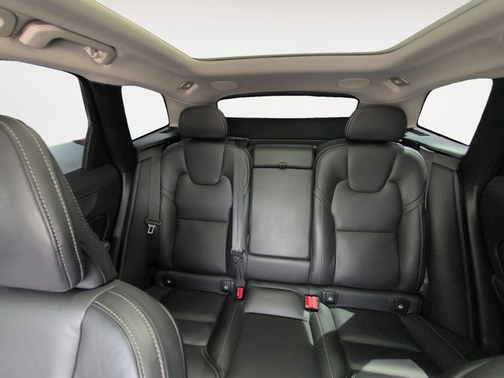 2022 Volvo XC60 B5 Inscription