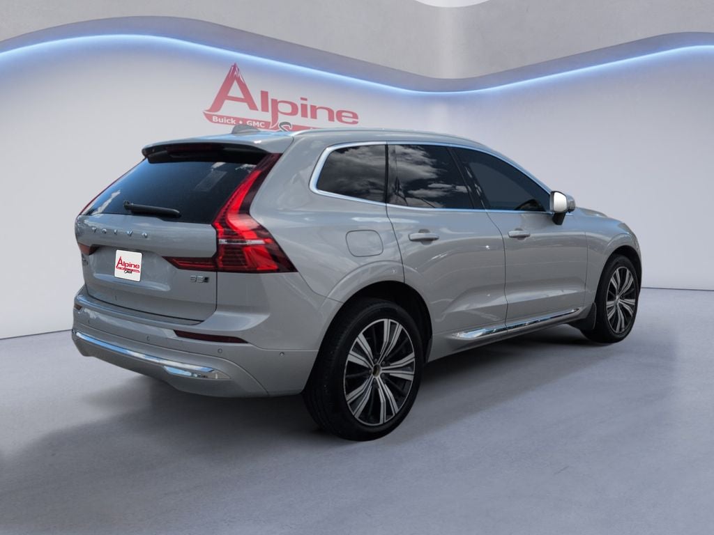 2022 Volvo XC60 B5 Inscription