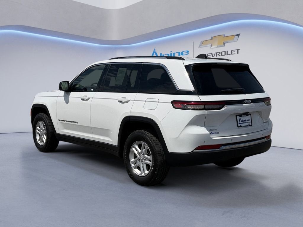 2023 Jeep Grand Cherokee Laredo