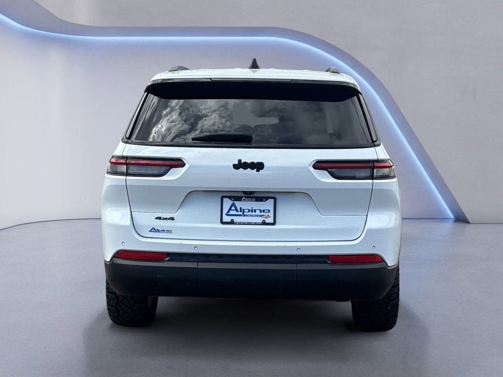 2023 Jeep Grand Cherokee L Altitude