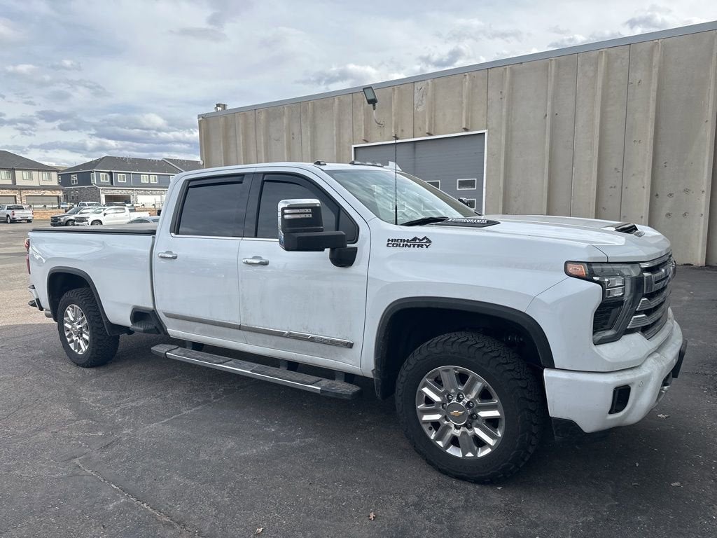 2025 Chevrolet Silverado 3500 HD High Country