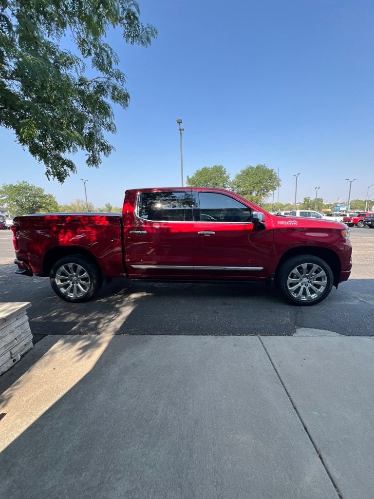 2023 Chevrolet Silverado 1500 High Country