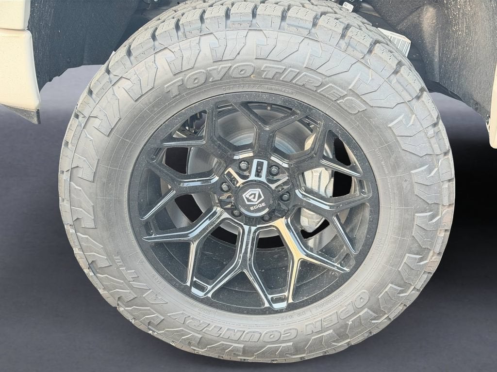 2026 Chevrolet Silverado 1500 RST - Photo 9