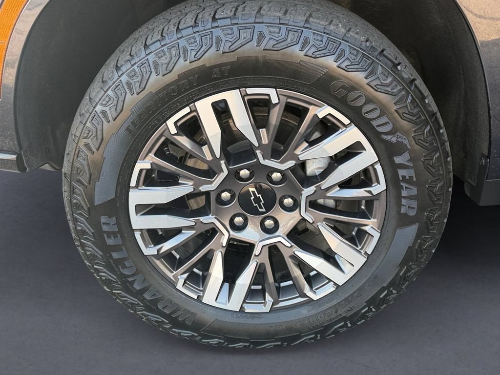 2025 Chevrolet Suburban Z71