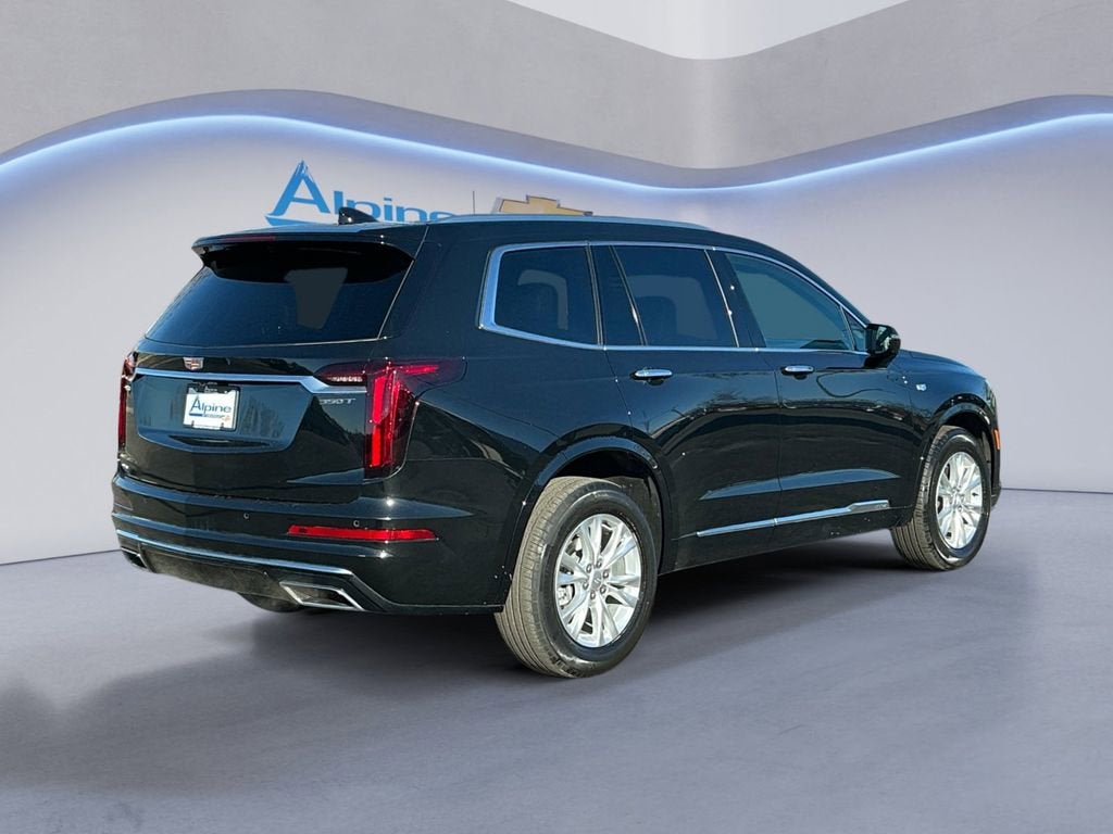 2024 Cadillac XT6 Luxury