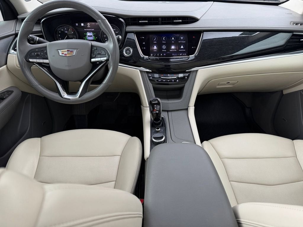 2023 Cadillac XT6 Premium Luxury