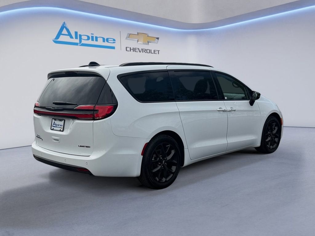 2025 Chrysler Pacifica Limited - Photo 5
