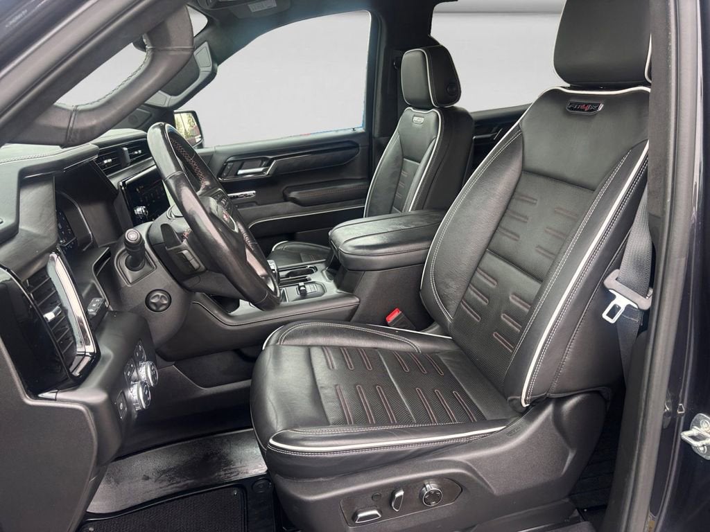 2023 GMC Sierra 1500 AT4X