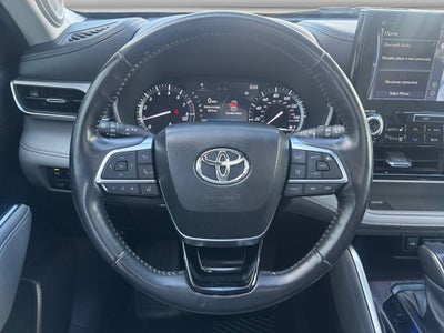 2021 Toyota Highlander Platinum