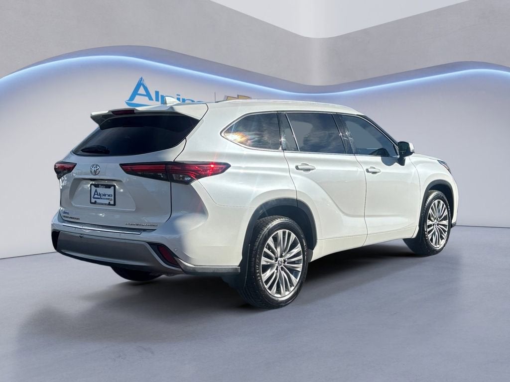2021 Toyota Highlander Platinum