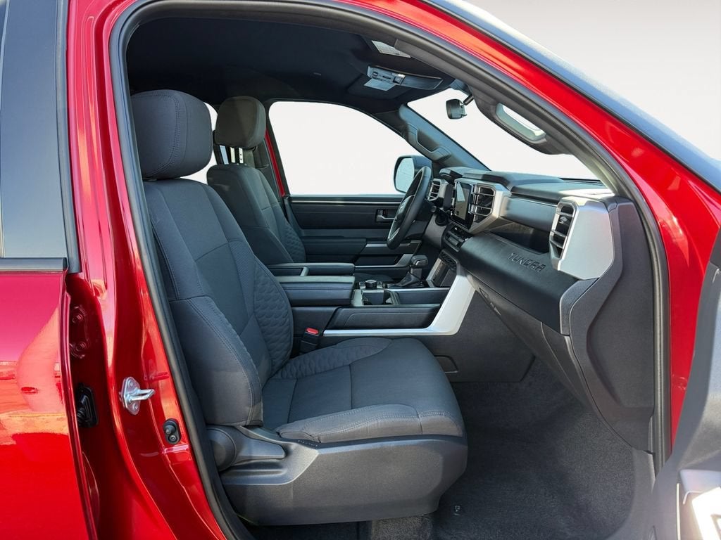 2026 Toyota Tundra 4WD SR