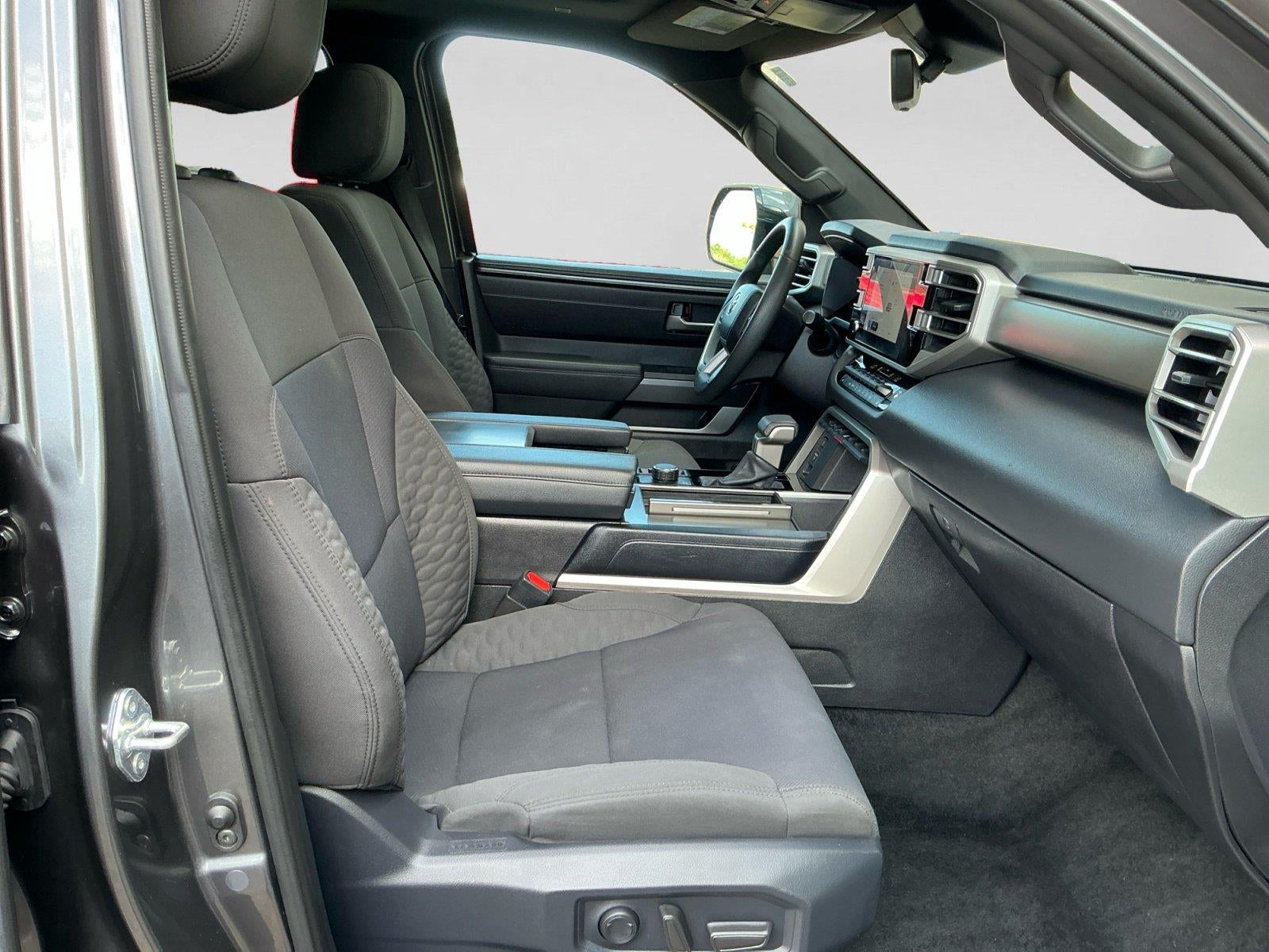 2025 Toyota Sequoia SR5